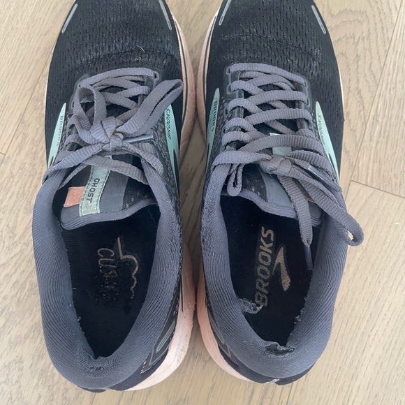 Brooks Ghost - Picture 4 of 5